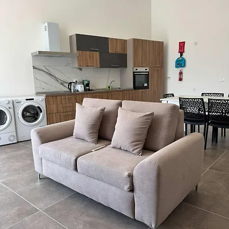 New Modern And Spacious 2b - By Hostmt Lejlighed Ta' Penza