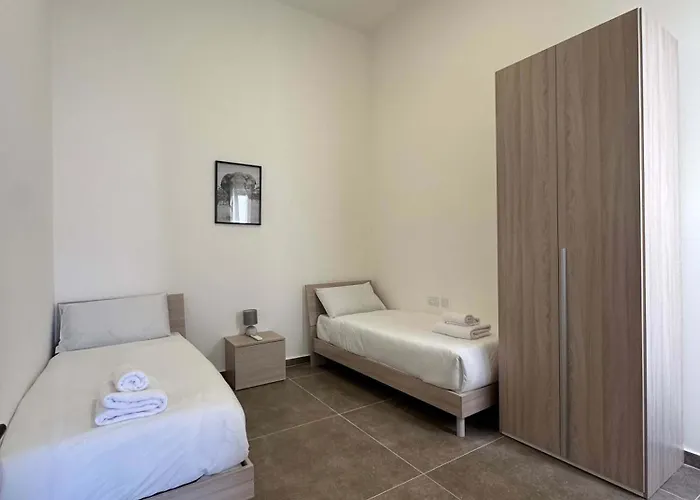 Διαμέρισμα New Modern And Spacious 2b - By Hostmt *