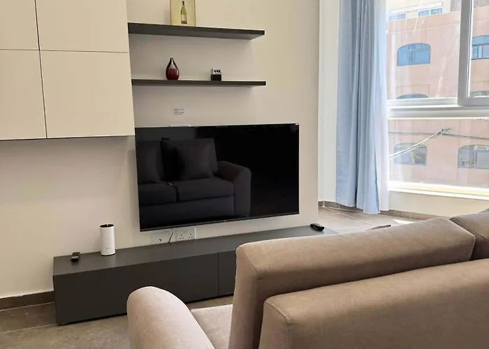 アパート New Modern And Spacious 2b - By Hostmt Ta' Penza